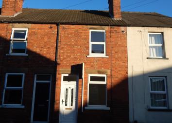 Terraced house To Rent in Newark