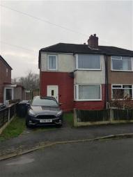 Semi-detached house For Sale in Leigh