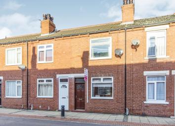 Terraced house For Sale in Castleford