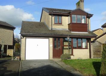 Detached house For Sale in Buxton