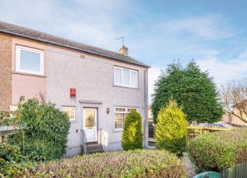 Terraced house For Sale in Cowdenbeath