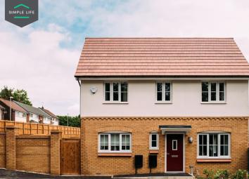 End terrace house To Rent in Newton-Le-Willows