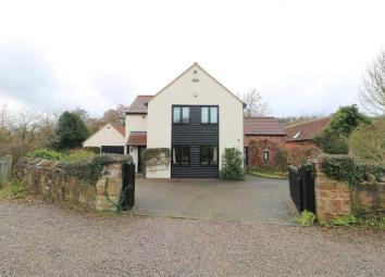 Detached house For Sale in Longhope