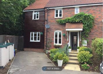 Semi-detached house To Rent in Sturminster Newton