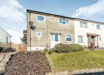 Semi-detached house For Sale in Alexandria