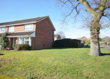 Maisonette For Sale in Solihull
