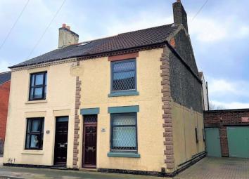 Semi-detached house For Sale in Ibstock