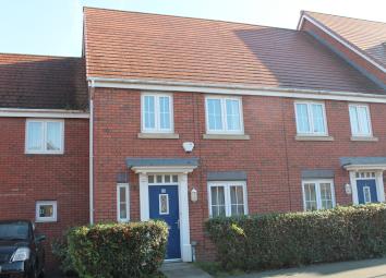 Town house For Sale in Newark