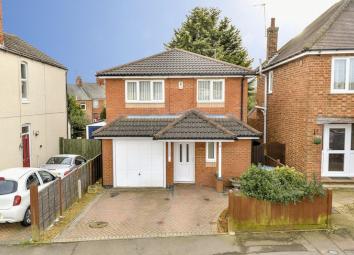 Detached house For Sale in Kettering