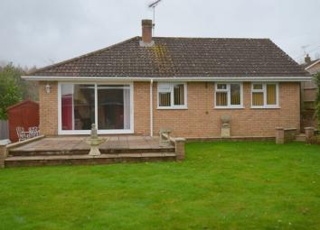 Detached bungalow For Sale in Lydney