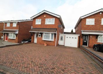 Detached house To Rent in Brierley Hill