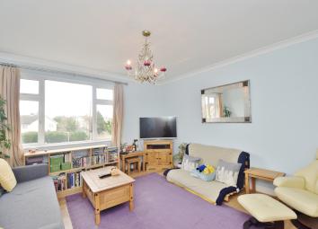 Flat To Rent in Hampton