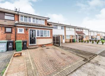 End terrace house For Sale in Willenhall