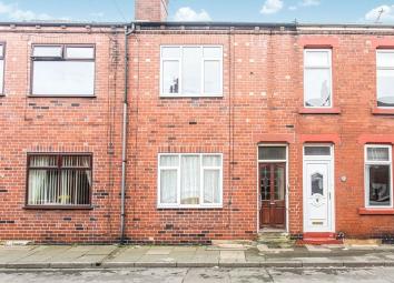 Terraced house For Sale in Castleford