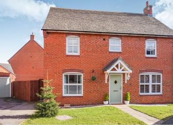 Detached house For Sale in Kettering