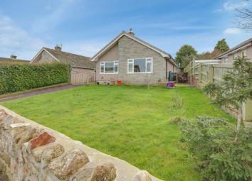 Detached bungalow For Sale in Lydney