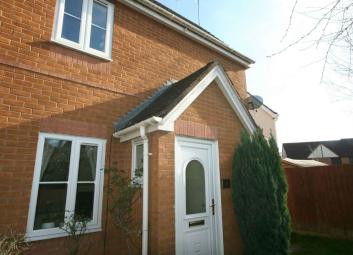 Terraced house To Rent in Worcester