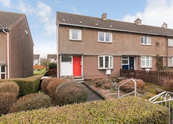 End terrace house For Sale in Dunfermline