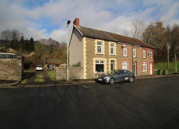 End terrace house For Sale in Pontypridd