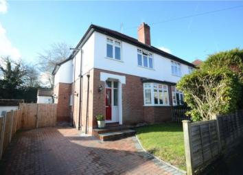 Semi-detached house For Sale in Sandhurst