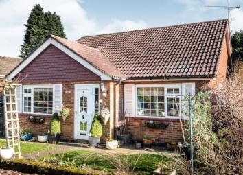 Bungalow For Sale in Westerham