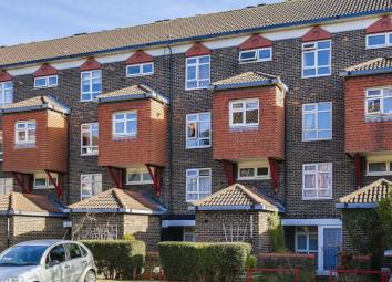 Maisonette For Sale in Waltham Cross