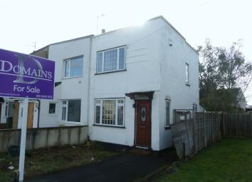 Terraced house For Sale in West Molesey