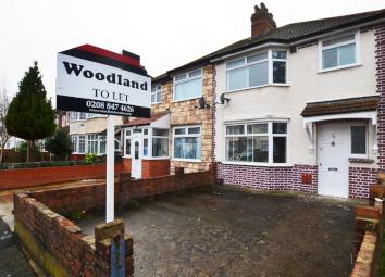 Semi-detached house To Rent in Hounslow