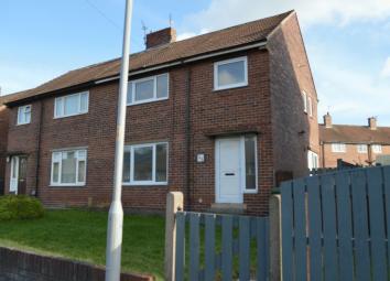 Semi-detached house To Rent in Pontefract