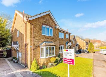 Semi-detached house For Sale in Tadworth