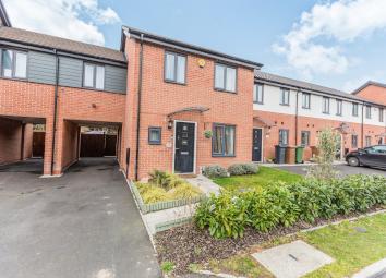Link-detached house For Sale in Birmingham