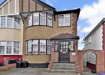Semi-detached house For Sale in Ilford
