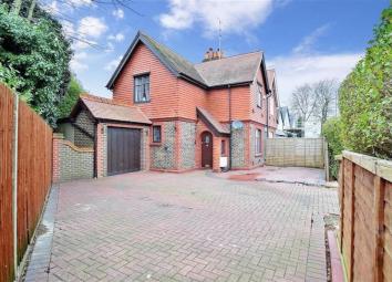Semi-detached house For Sale in Crawley