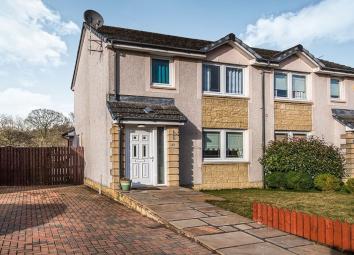 Semi-detached house For Sale in Denny