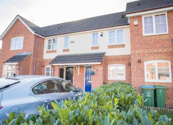 Terraced house For Sale in Aylesbury