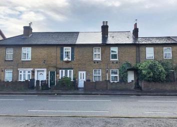 Terraced house For Sale in Hounslow