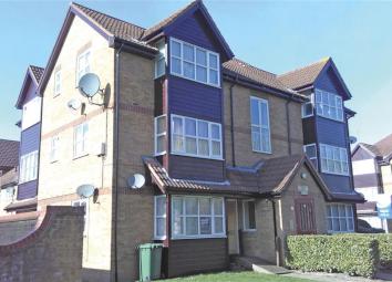 Flat For Sale in Erith