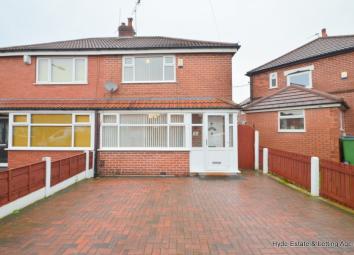 Semi-detached house To Rent in Stockport