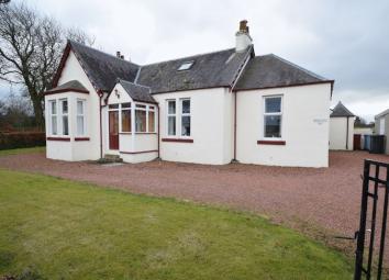 Detached house For Sale in Biggar