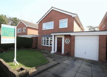 Detached house For Sale in Prenton