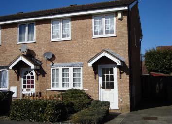 End terrace house For Sale in Dunstable
