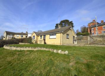 Detached bungalow For Sale in Stroud