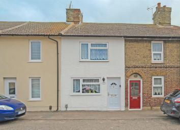 Terraced house For Sale in Sittingbourne