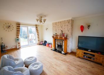 Semi-detached house To Rent in Saltburn-by-the-Sea