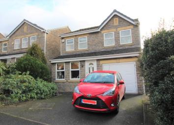 Detached house For Sale in Glossop