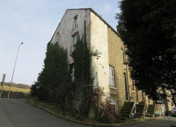 End terrace house For Sale in Sowerby Bridge