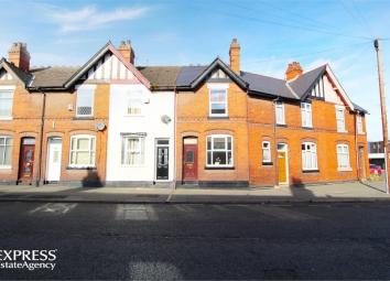Terraced house For Sale in Bilston