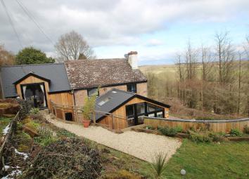 Cottage For Sale in Ross-on-Wye