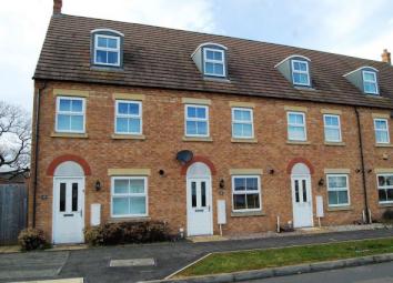 Town house For Sale in Daventry