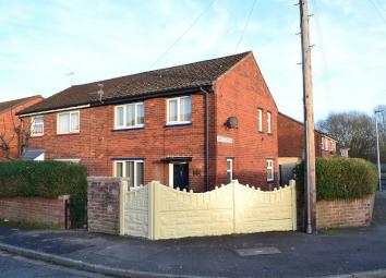 Semi-detached house To Rent in Wigan